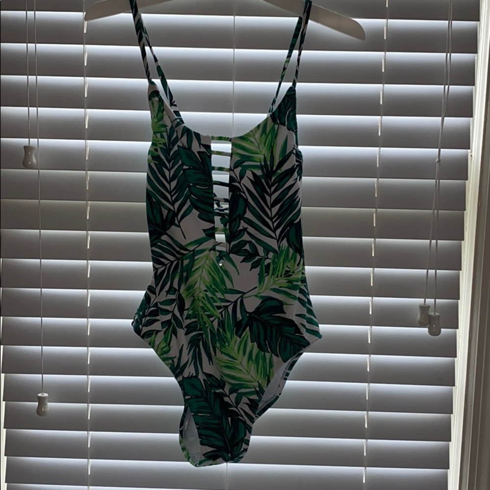 One piece bathing suit